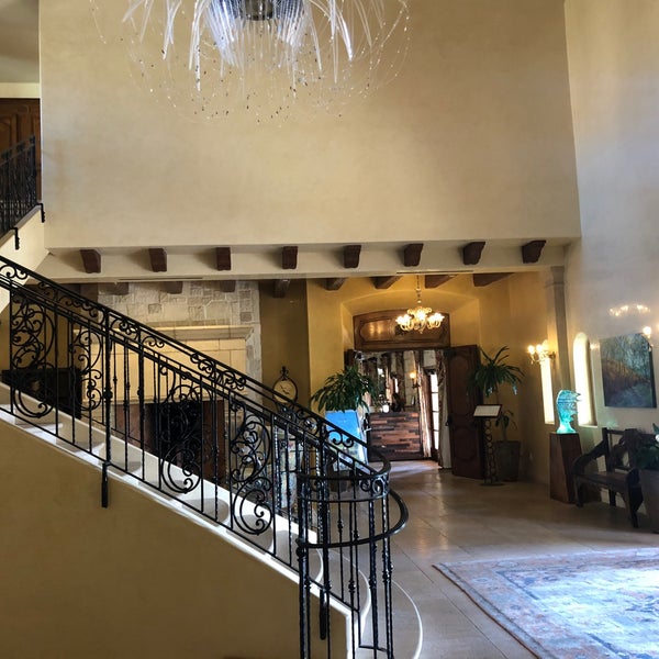 Foto tirada no(a) Allegretto Vineyard Resort Paso Robles por Shaft em 9/22/2019