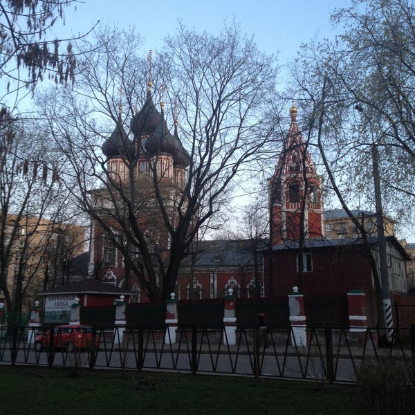 Церковь положения ризы Господней на Донской