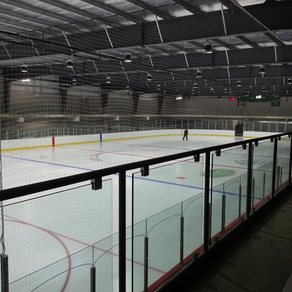 Спорт арена каток. Спорт Арена.