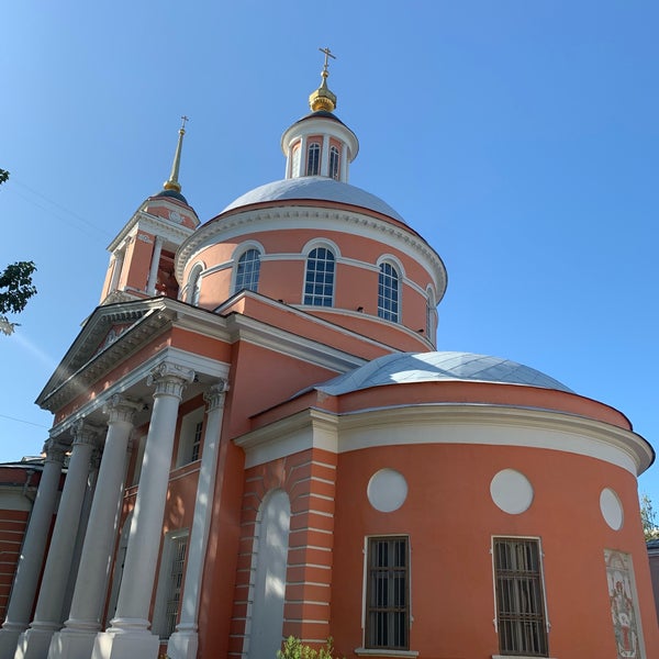 Церковь Живоначальной Троицы Карачев