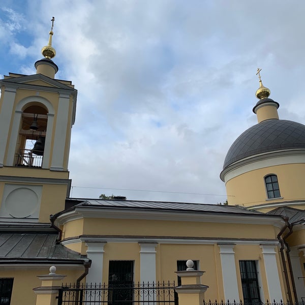 Церковь Троицы Живоначальной Королев