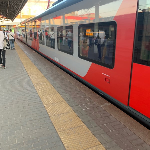 шинагава. лугано вокзал. платформа 15. платформа офд. платформа 15.