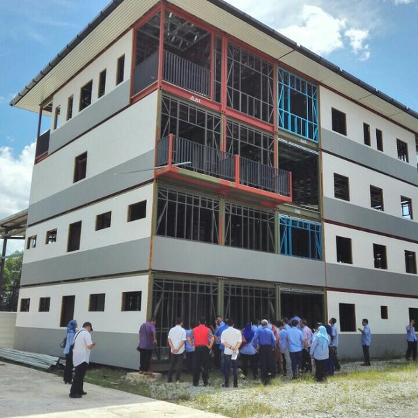 Photos At Castwell Industries Building In Seri Kembangan