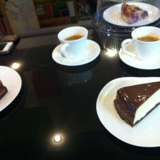 Foto tirada no(a) cafe &quot;Кафе&quot; por Deleted em 11/30/2012