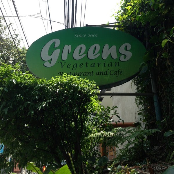 รูปภาพถ่ายที่ Greens Plant Based Restaurant and Café โดย Carlo เมื่อ 3/17/2013