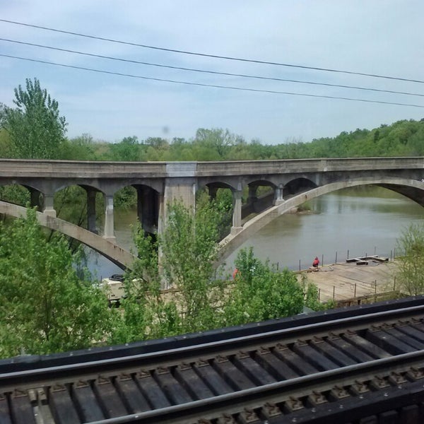 Yadkin River - River