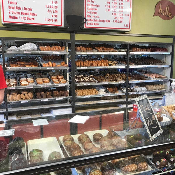 Photo taken at Sweetwater&#39;s Donut Mill by Matt B. on 4/8/2018