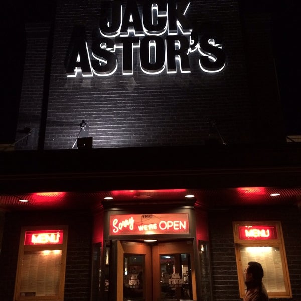 Jack Astor's Bar & Grill 17 tips from 1088 visitors