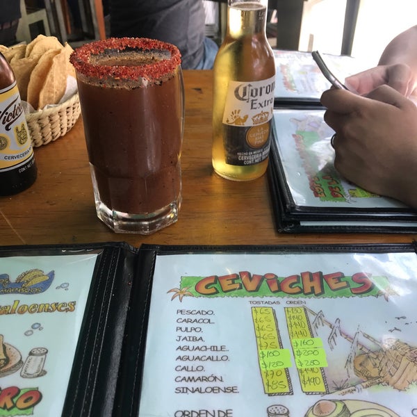 Photo taken at Tacos Y Mariscos Los Sinaloenses by Emmanuel A. on 7/19/2019
