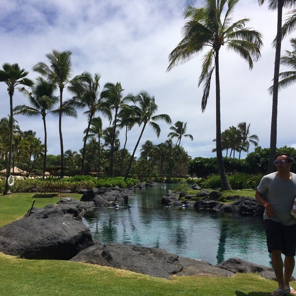 9/10/2015에 nicky v.님이 Grand Hyatt Kauai Salt Water Lagoon에서 찍은 사진
