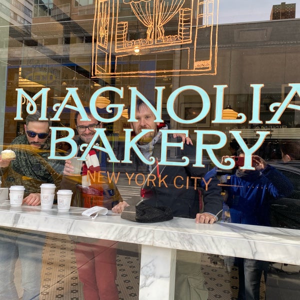 Photo taken at Magnolia Bakery by Facundo D. on 11/9/2019
