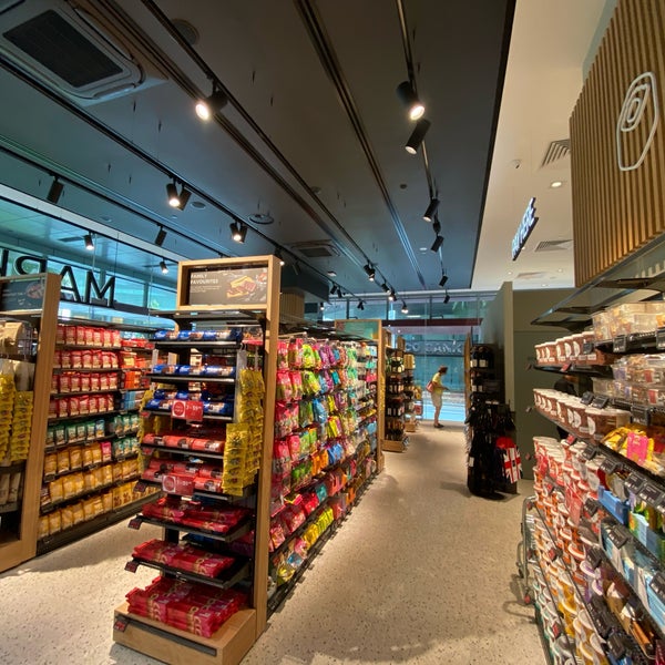 Photos At Marks Spencer Food Grocery Store In Financial District
