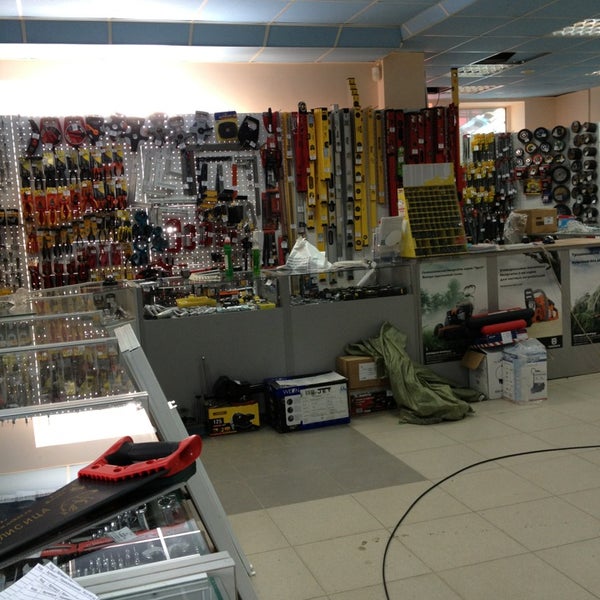 областной торговый комплекс тандем. магазин тандем в городе орел. герцена 20 г орел. подарочный сертификат на инструменты строительные. мебельная фабрика тандем логотип.