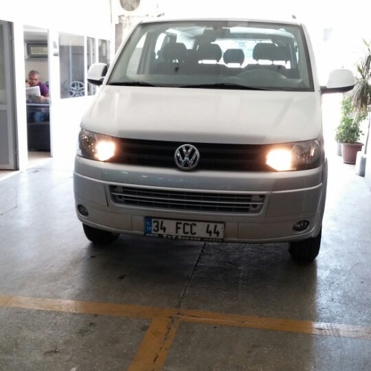 Vw multivan t5. Multivan t6 1920х1080. Vw t6 r18. Vw t5 side. Vw t5 tuning.