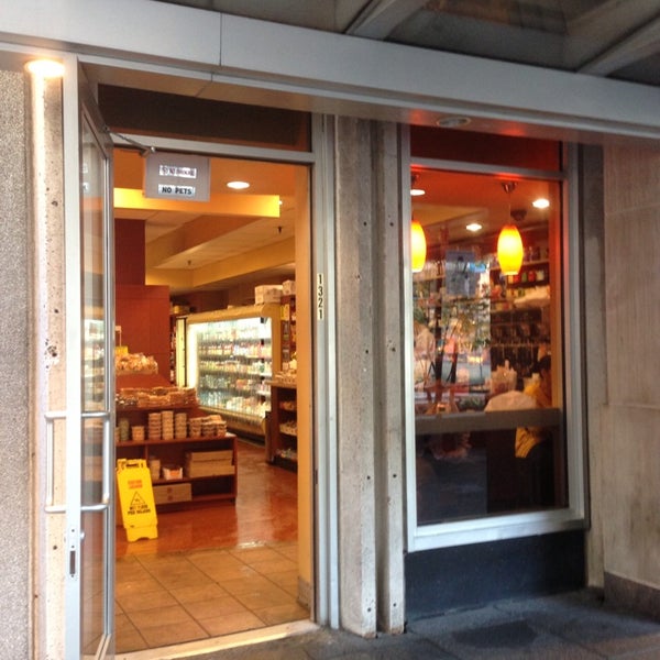 Food Mart Deli in Upper East Side