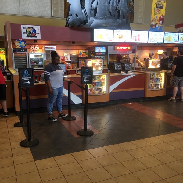 Photos at Regal Sandhill IMAX & RPX 33 tips