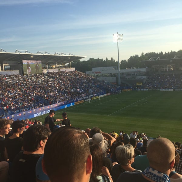 6/25/2016 tarihinde Yvesziyaretçi tarafından Stade Saputo'de çekilen fotoğraf