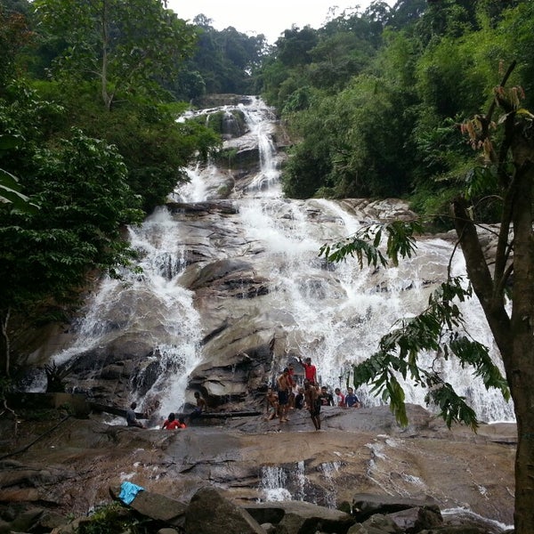 Lata kijang waterfall
