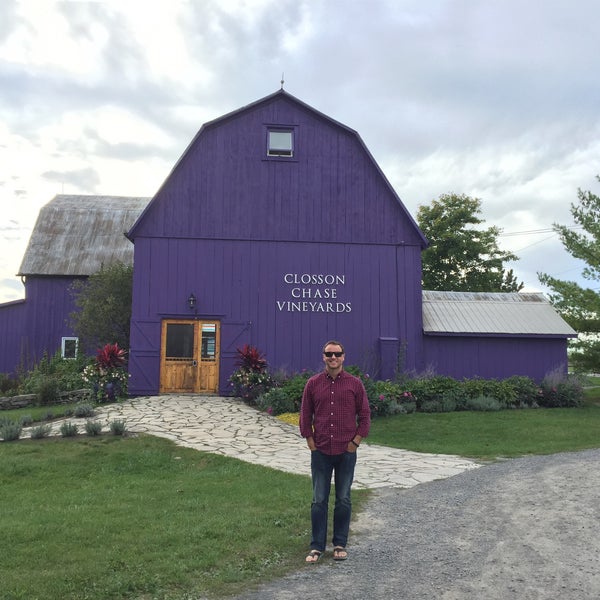 9/21/2015 tarihinde Kristi K.ziyaretçi tarafından Closson Chase Winery'de çekilen fotoğraf