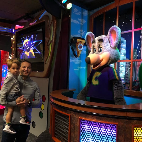 Chuck E. Cheese Grand Rapids, MI