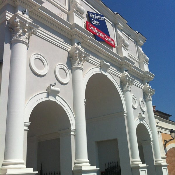 Castel Romano Designer Outlet - 195 tips from 11110 visitors