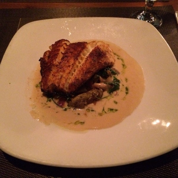11/15/2013にMichaelがPonti Seafood Grillで撮った写真