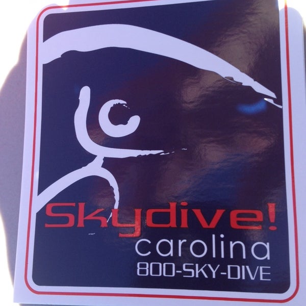 Foto diambil di Skydive Carolina oleh David pada 2/16/2014