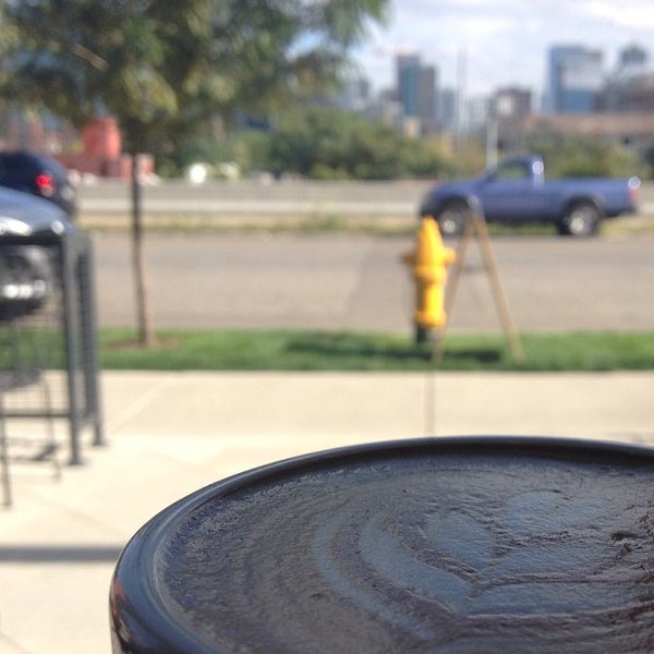 Foto tirada no(a) Metropolis Coffee por Rachel em 9/19/2013