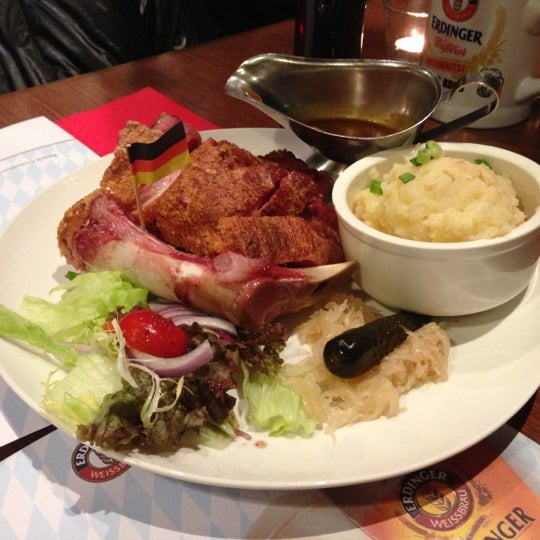 Photos At Oma S Kitchen É©¬æ¹¾ 8 Tips