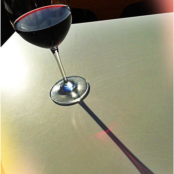 4/24/2013にCharmaineが694 Wine &amp; Spiritsで撮った写真