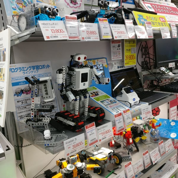 Photos At ビックカメラ 渋谷東口店 別館 Annex Electronics Store In 渋谷区 Photos At ビックカメラ 渋谷東口店 別館 Annex Electronics Store In 渋谷区
