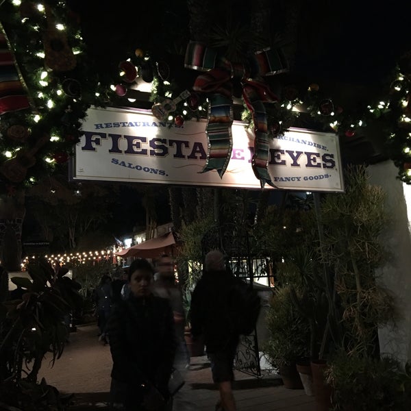 Das Foto wurde bei Fiesta de Reyes von Rich S. am 11/24/2018 aufgenommen