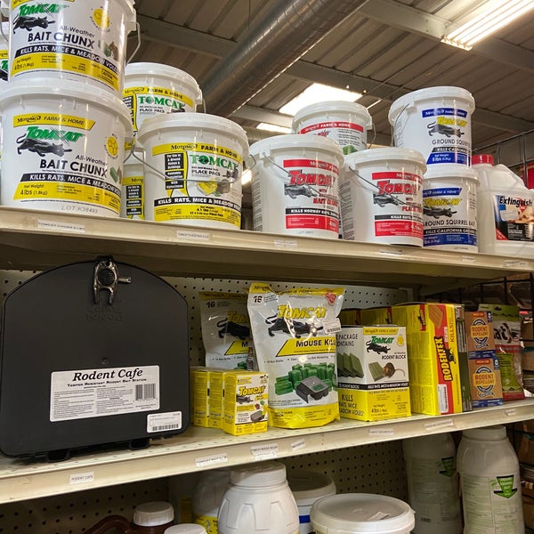 Big Horse Feed & Farm Supply Temecula, CA