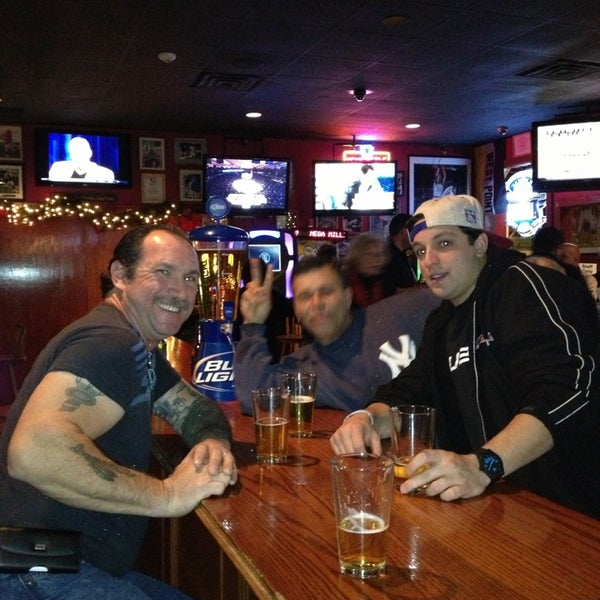 Photo taken at Bob Hyland&#39;s Sports Page Pub by Pamela on 12/22/2012