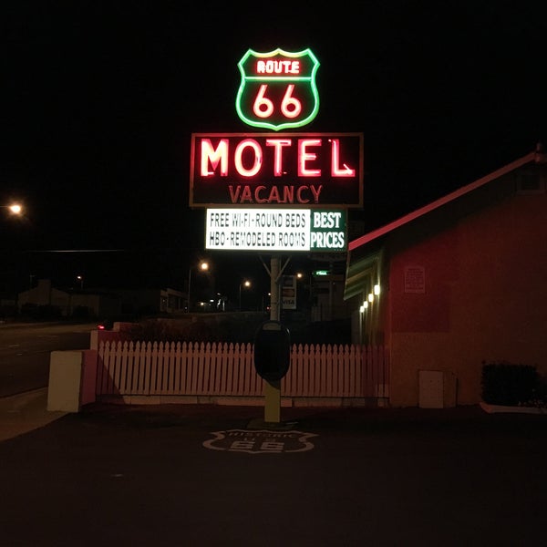 Foto tomada en Route 66 Motel  por Volodymyr M. el 10/28/2015