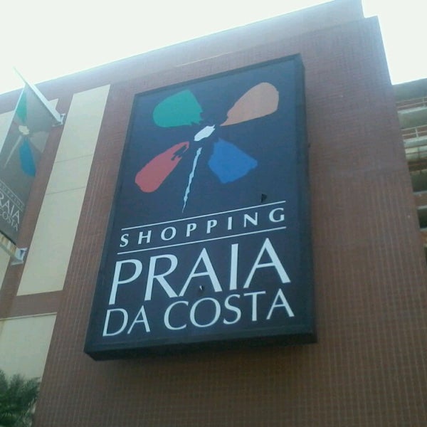 Das Foto wurde bei Shopping Praia da Costa von Nayara C. am 3/13/2013 aufgenommen