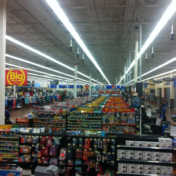 Walmart Supercentre Stouffville'de Hipermarket