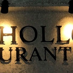 6/14/2013にChristina A.がCedar Hollow Inn Restaurant &amp; Barで撮った写真
