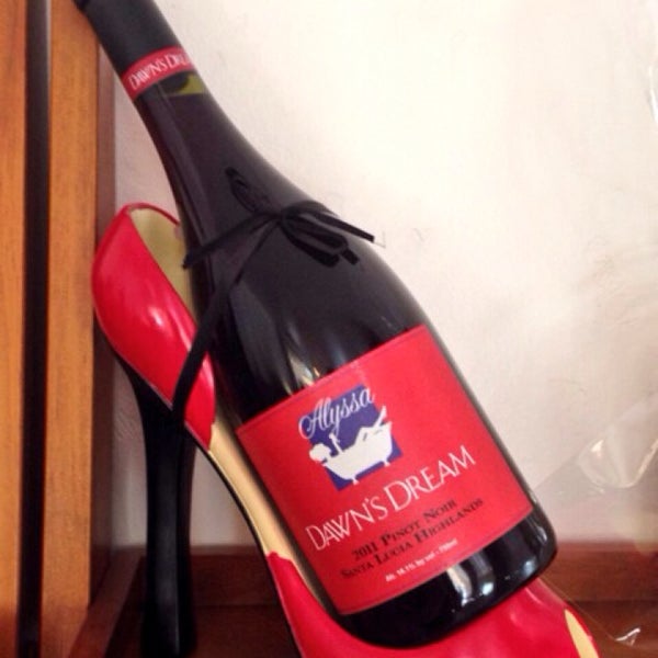 Снимок сделан в Dawn&#39;s Dream Winery пользователем WineWalkabout with Kiwi and Koala 7/19/2014