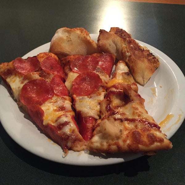 Round Table Pizza 2715 W Kettleman Ln Ste 204