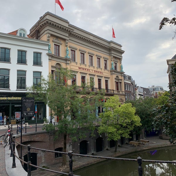 7/24/2020 tarihinde Ronnie d.ziyaretçi tarafından Winkel van Sinkel'de çekilen fotoğraf