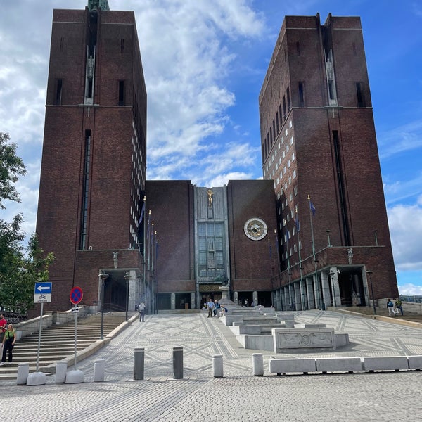Foto tomada en Ayuntamiento de Oslo  por Ronnie d. el 8/20/2022