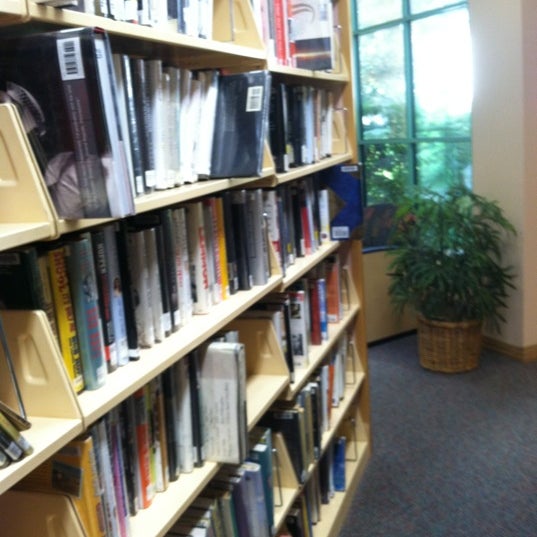 Los Angeles Public Library Studio City Library in Studio City