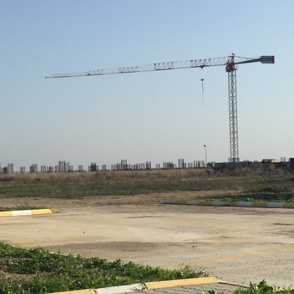 11/10/2014에 Oğuz Ö.님이 Çukurova Bölgesel Havalimanı Şantiyesi에서 찍은 사진
