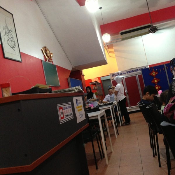 Hj Sharin Low Grand Restaurant Chinese Restaurant in