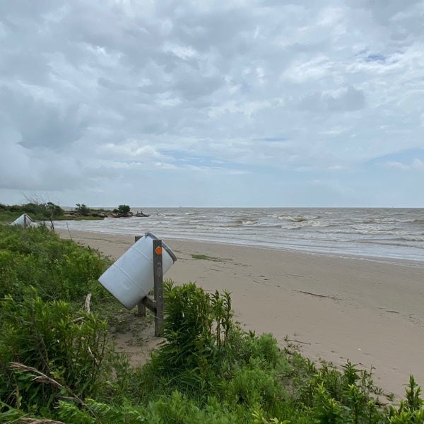 El Jardin Beach Surf Spot in Seabrook