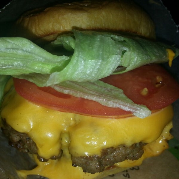 Photo taken at BurgerFi by dannooi on 12/15/2013