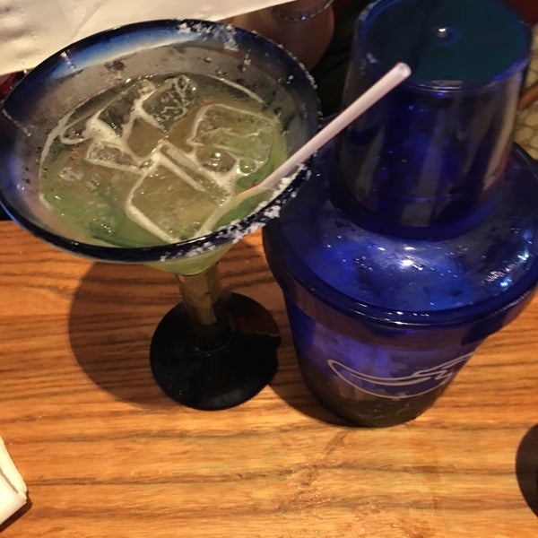 Photo taken at Chili&#39;s Grill &amp; Bar by Isis on 7/7/2017