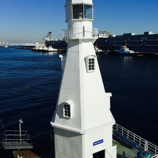 横浜港旧白灯台 19 Ziyaretci Da Fotograflar