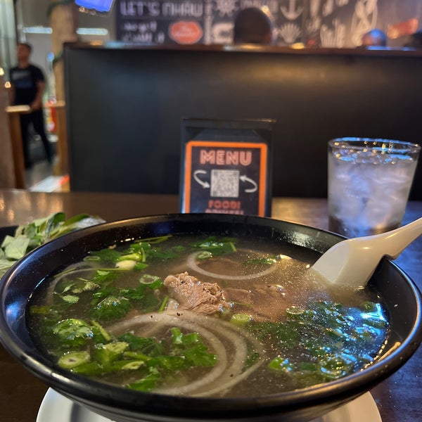 District One Kitchen & Bar 3400 S Jones Blvd Ste 8